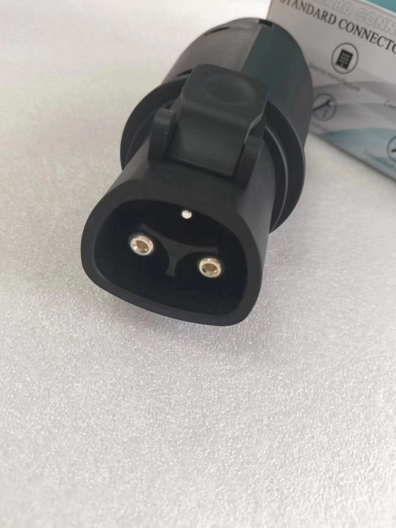 محول سيارة كهربائية من تسلا إل - مراجعة Car Accessories Parts وسعره